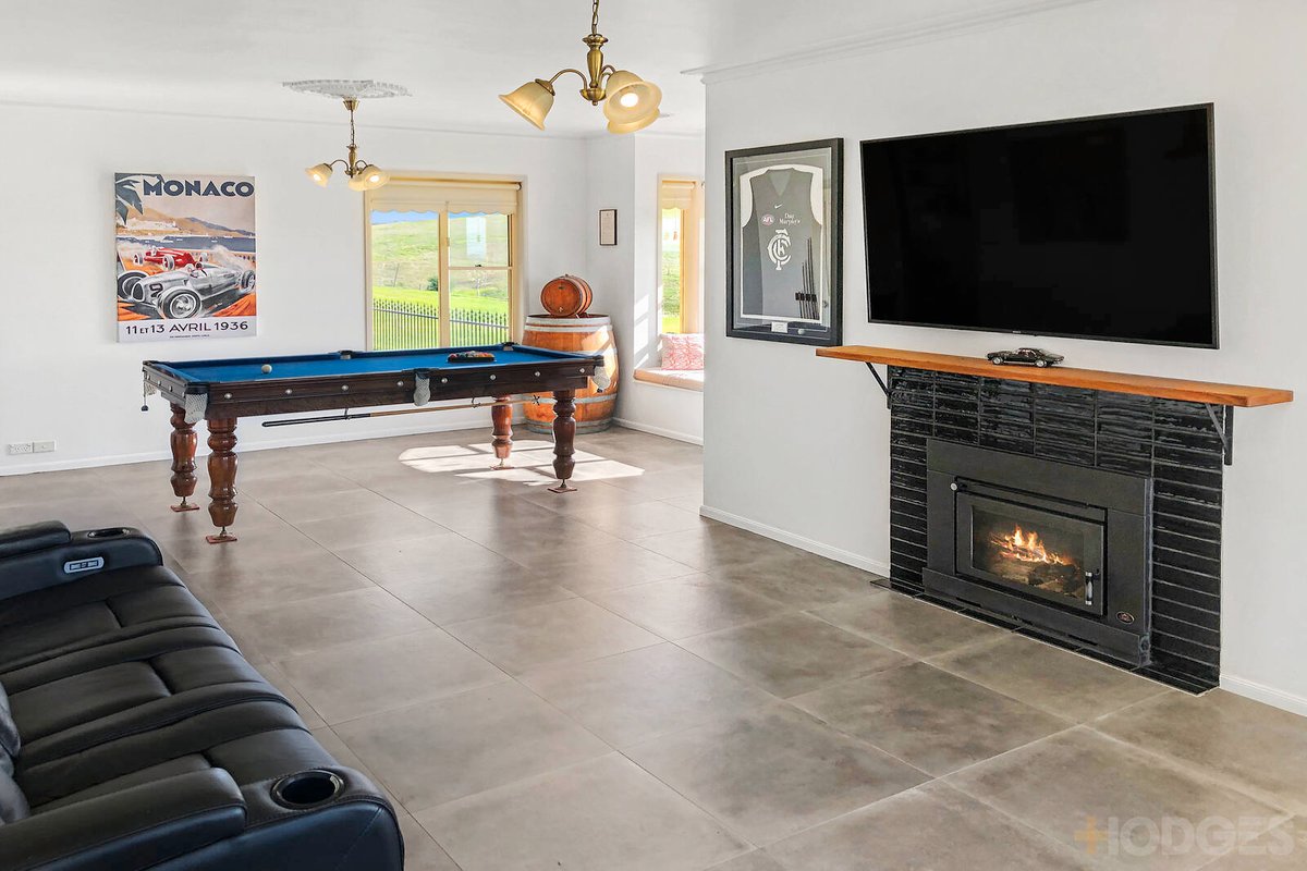 70 McNeill Court Lara - Residential for sale