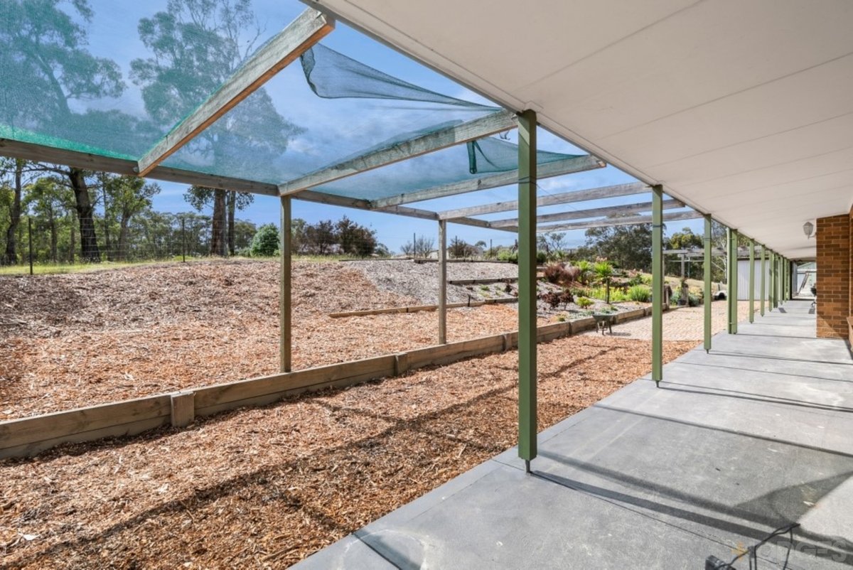 700 Spur Road Clonbinane - Residential for sale