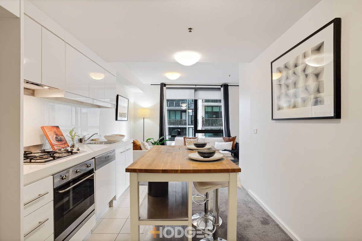 703 / 594 St Kilda Melbourne - Residential for sale