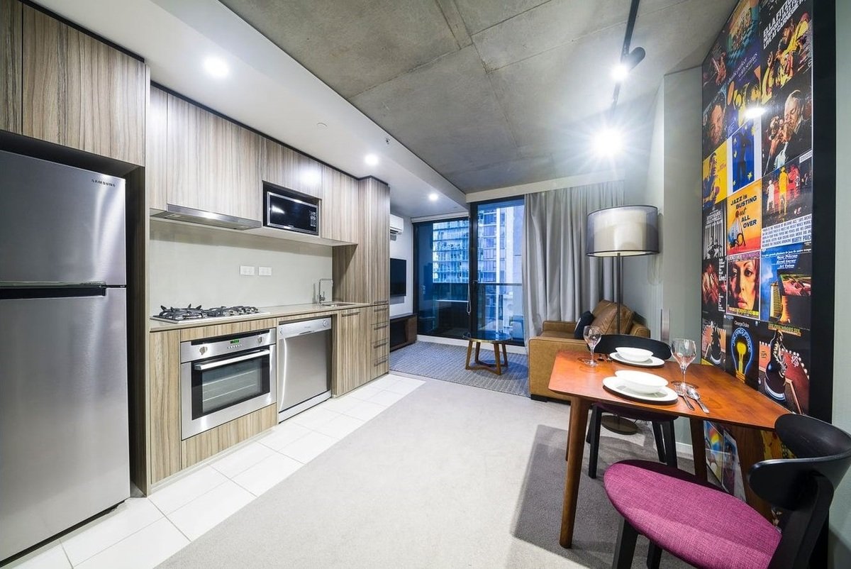 704 / 14 Singers Lane Melbourne - 1 bedroom property