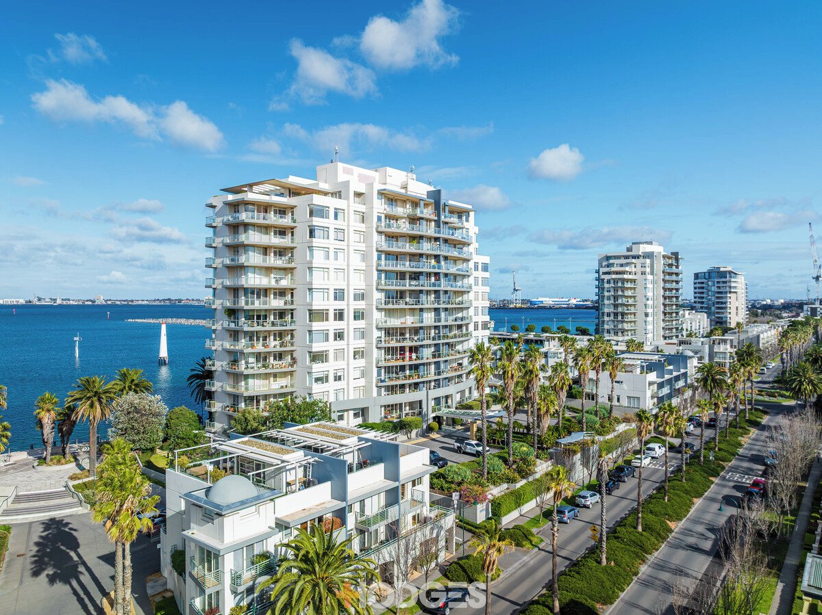 705 / 115 Beach Street Port Melbourne - Residential for sale