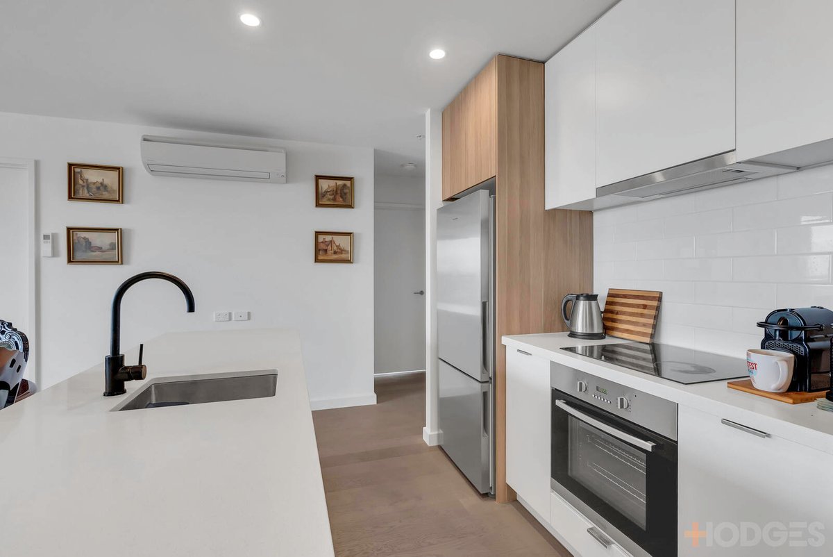 709 / 6 Railway Road Cheltenham - Residential for sale