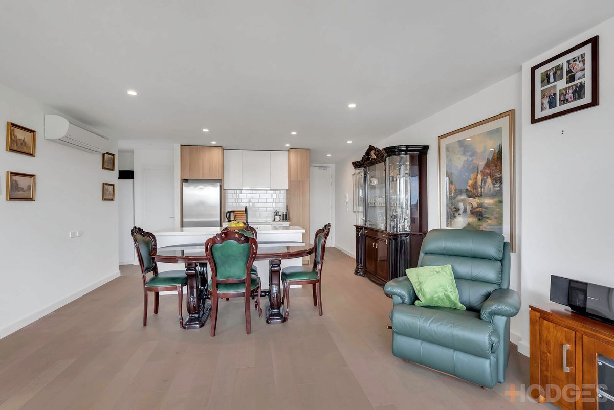 709 / 6 Railway Road Cheltenham - Residential for sale