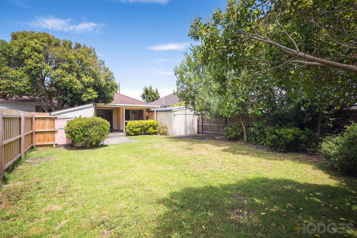 71 Como Parade East Parkdale - Residential for sale