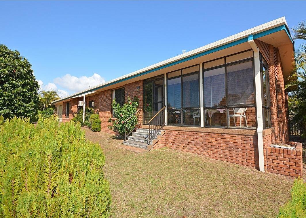 71 Hillcrest Avenue, SCARNESS QLD 4655