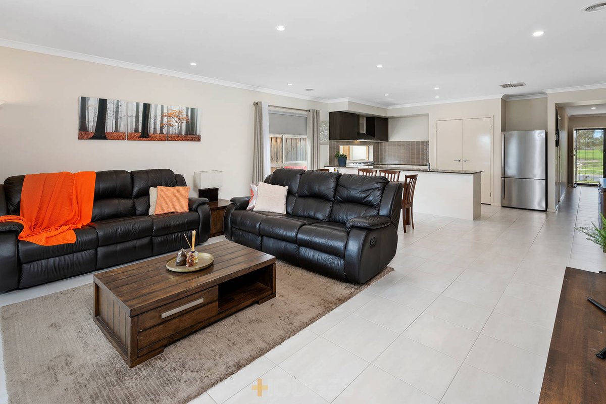 71 Verdant Road Truganina - Residential for sale
