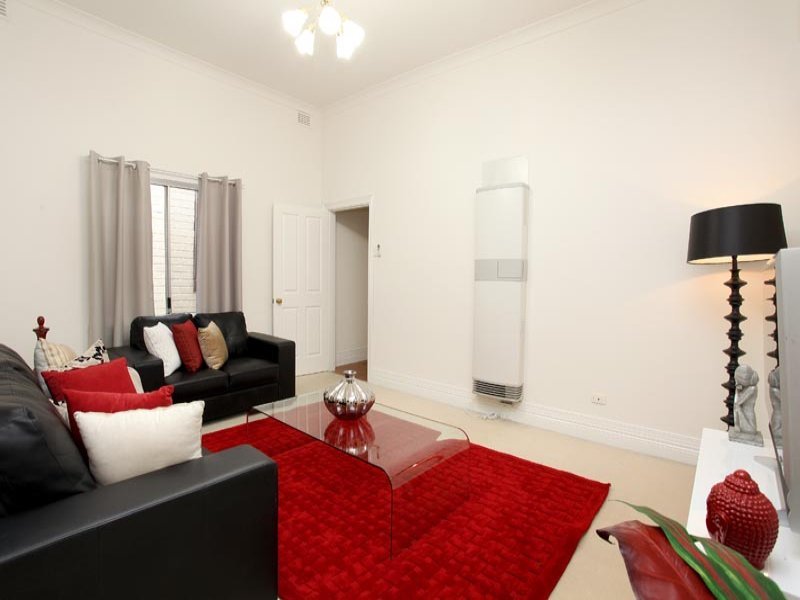 71 Williamstown Road SEDDON - Residential for sale