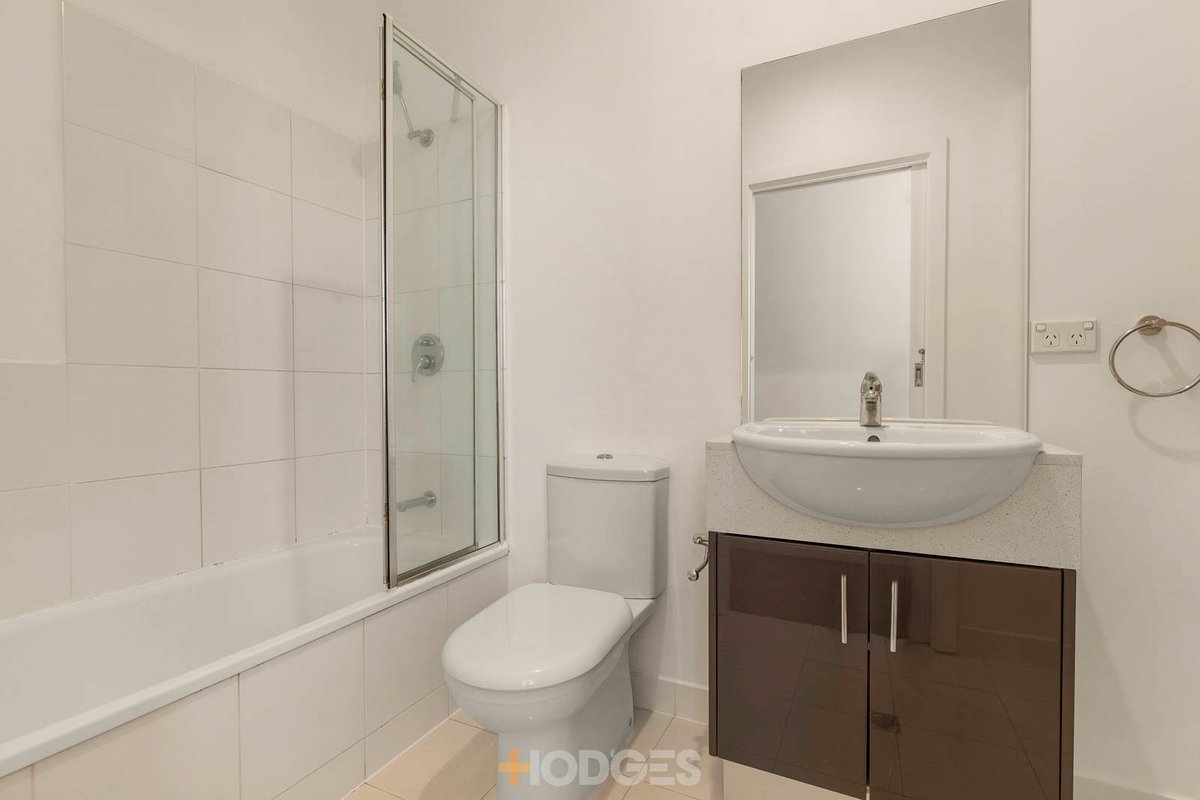 7 / 101-103 Orrong Crescent Caulfield North - Residential for sale