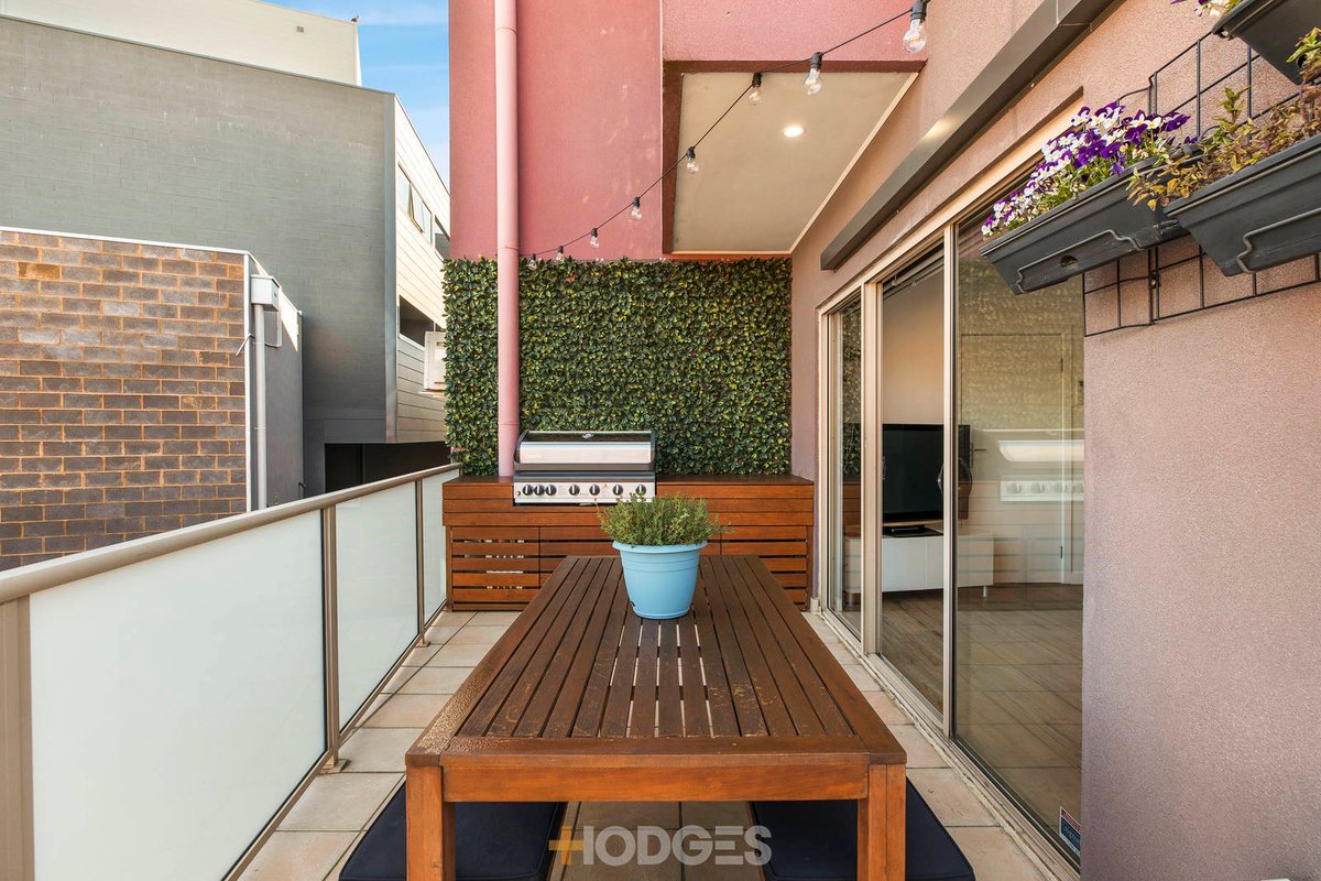 7 / 101-103 Orrong Crescent Caulfield North - Residential for sale