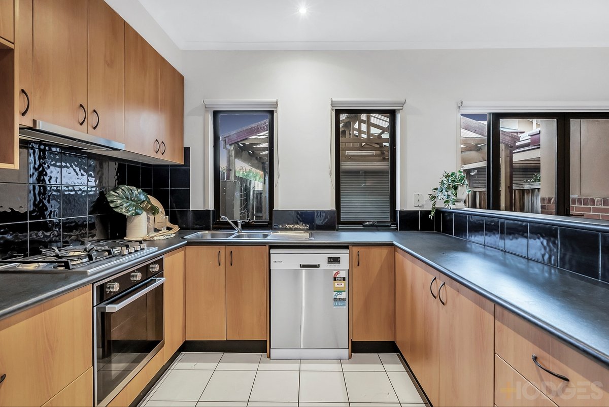 7 / 11-15 Garfield Street Cheltenham - Residential for sale