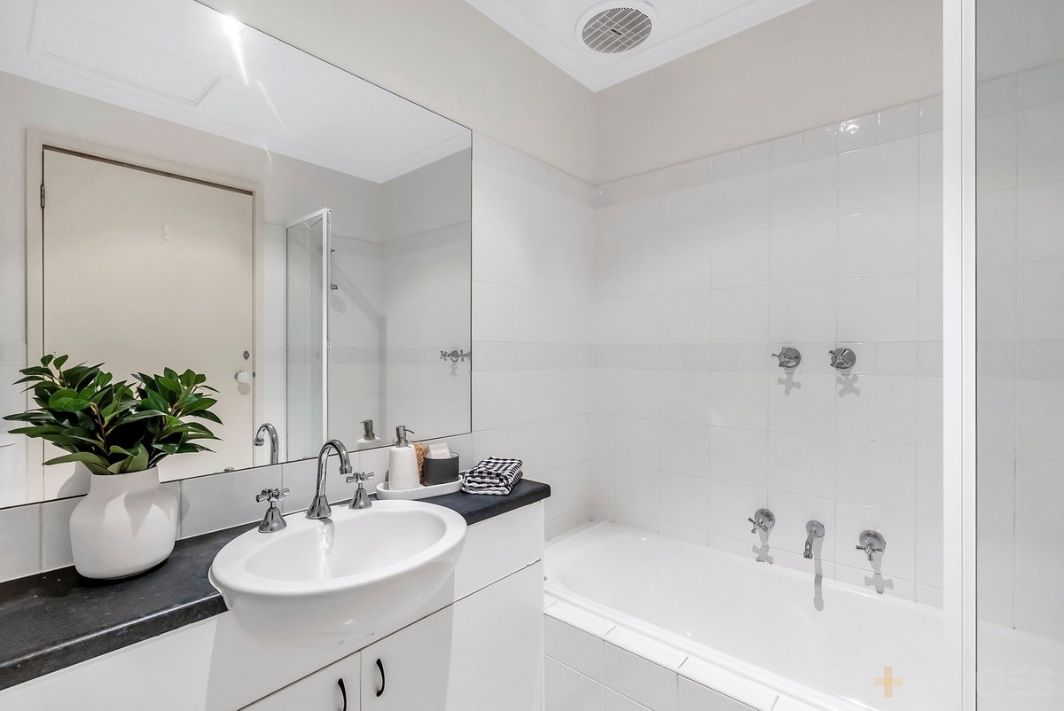 7 / 11-15 Garfield Street Cheltenham - Residential for sale