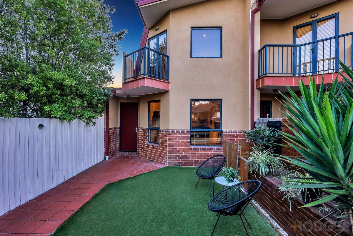 7 / 11-15 Garfield Street Cheltenham - Residential for sale