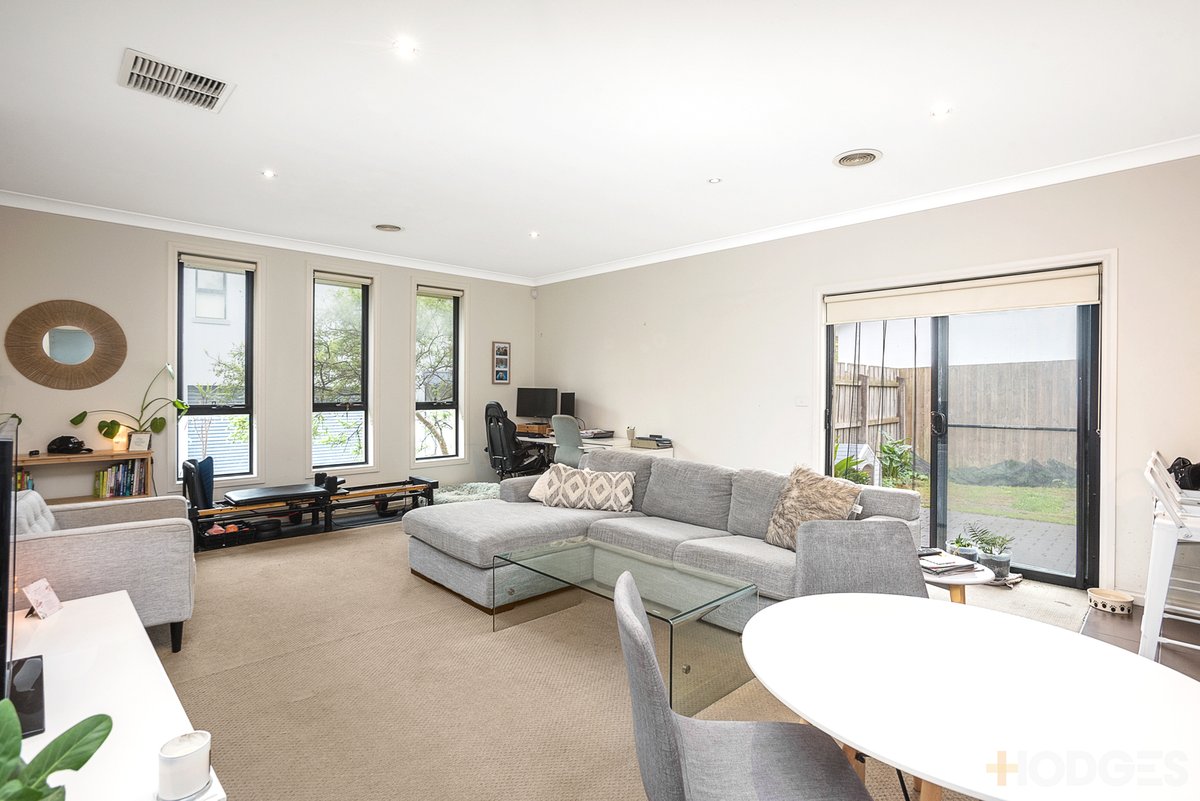 7 / 11 Culcairn Drive Frankston South - Residential for sale