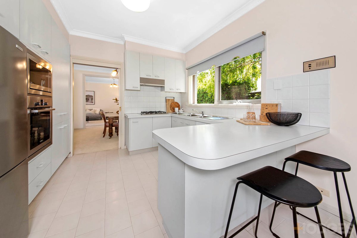 7 / 12 Parkside Street Elsternwick - Residential for sale