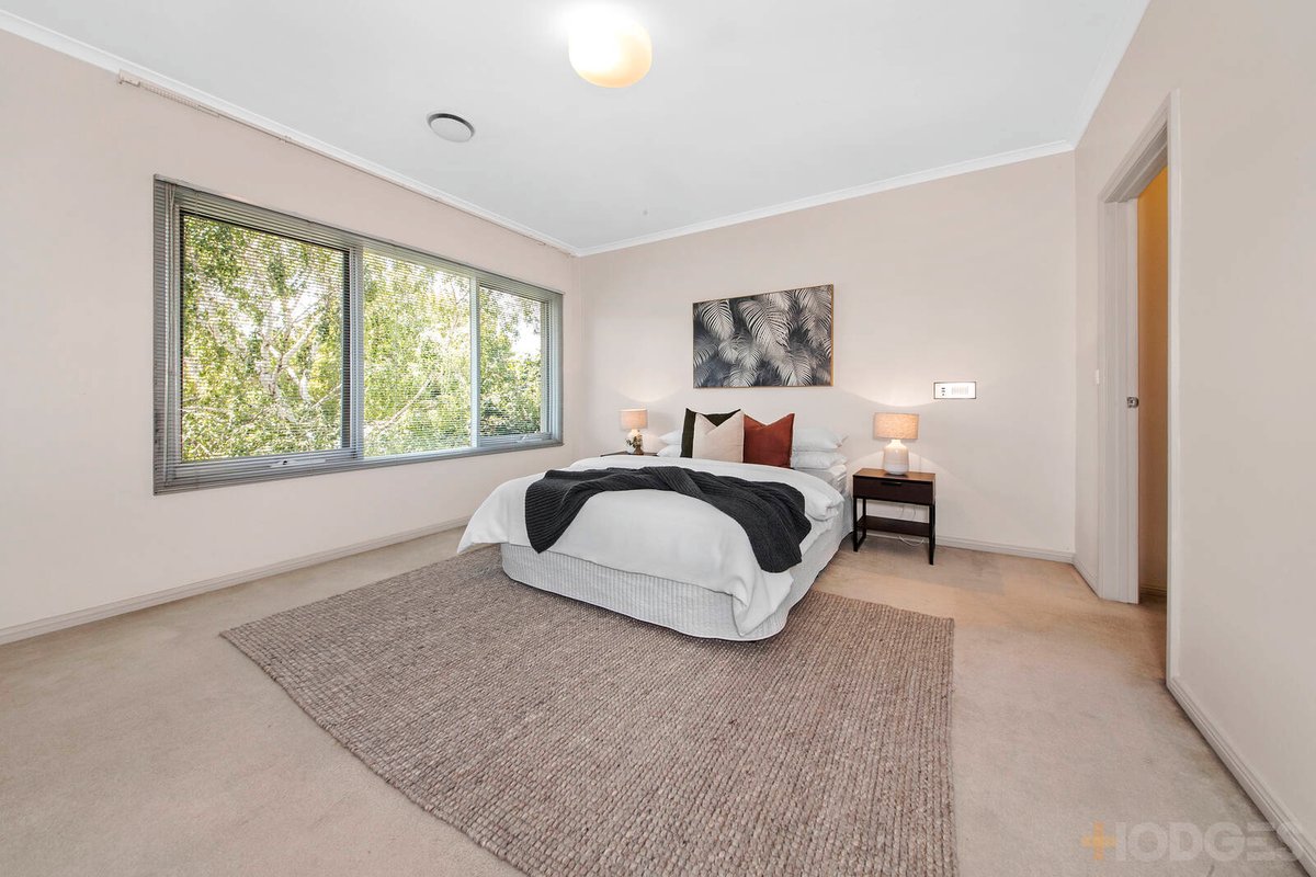 7 / 12 Parkside Street Elsternwick - Residential for sale