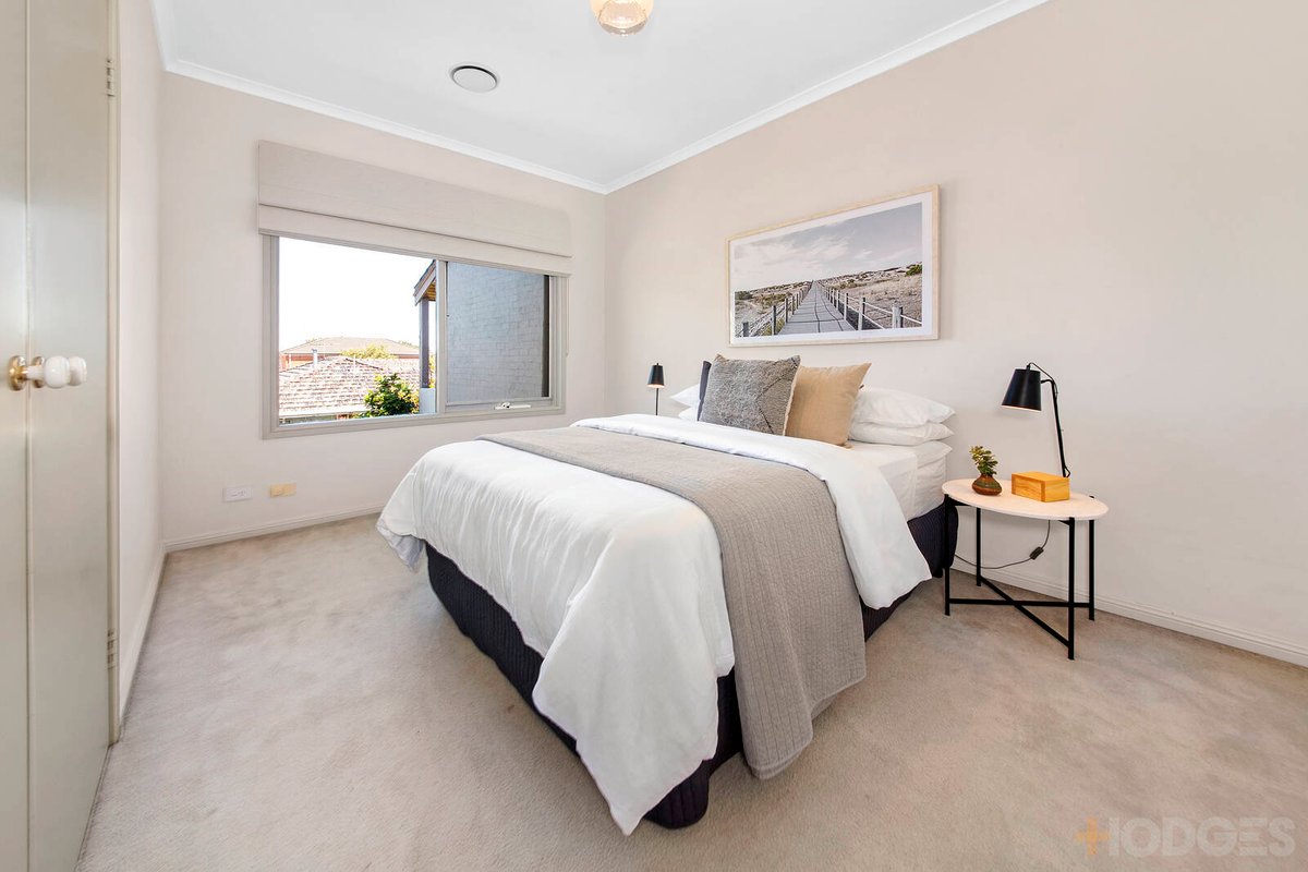 7 / 12 Parkside Street Elsternwick - Residential for sale