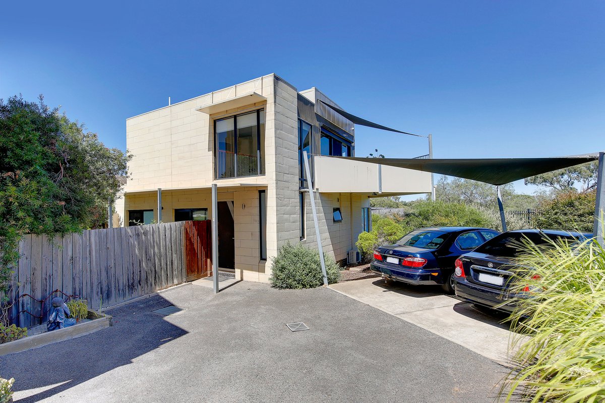 7 / 13-19 Purcell Court Werribee - Residential for sale