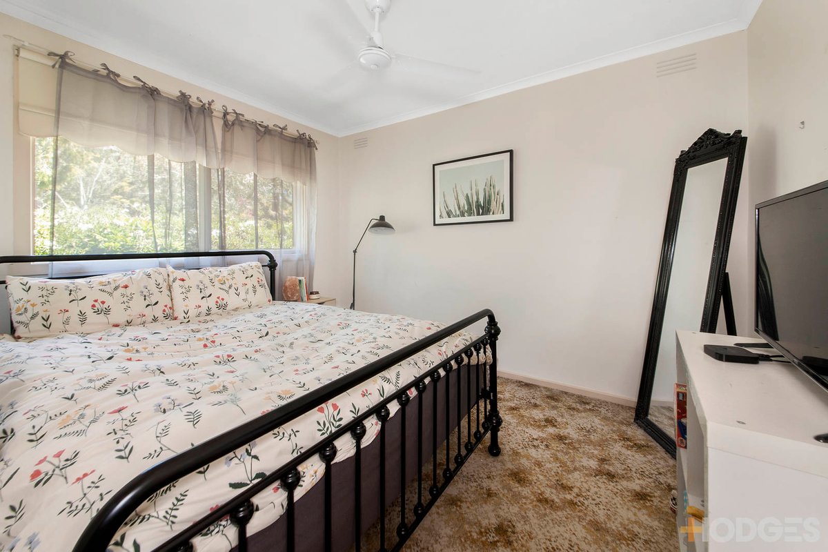 7 / 143 Weatherall Road Cheltenham - Residential for sale