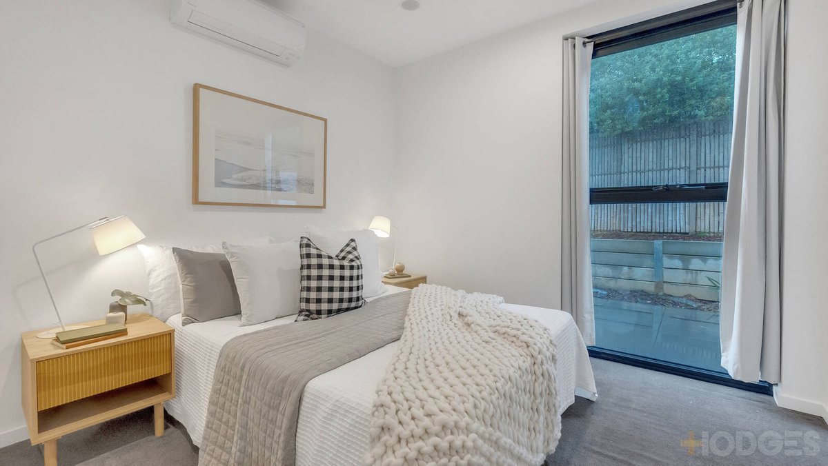 7 / 15 Major Street Highett - Residential for sale