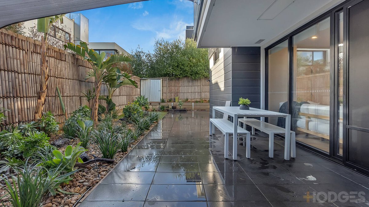 7 / 15 Major Street Highett - Residential for sale