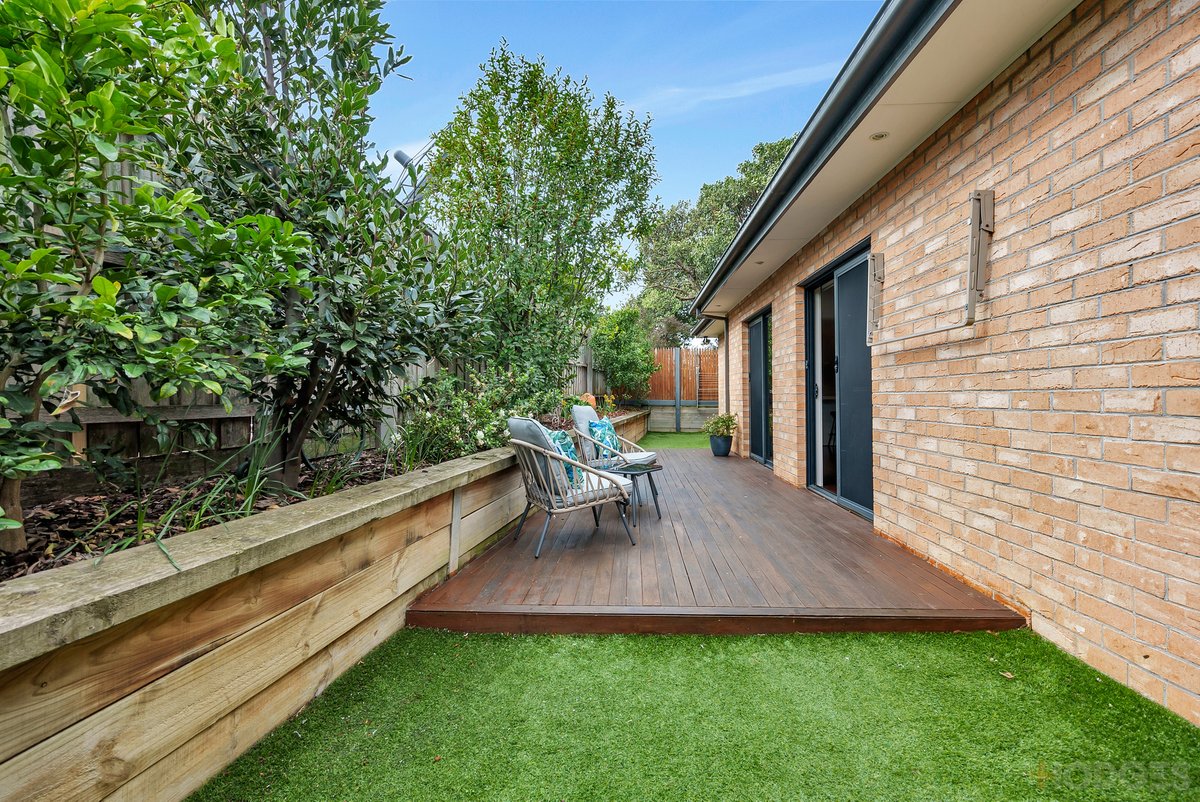 7 / 17 Collocott Street Mordialloc - Residential for sale