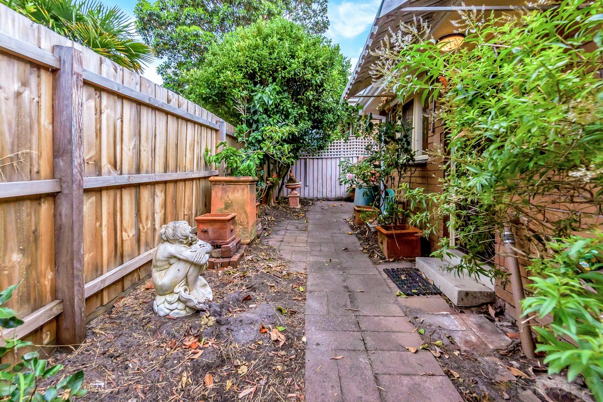 7 / 19a Gordon Street Beaumaris - Residential for sale