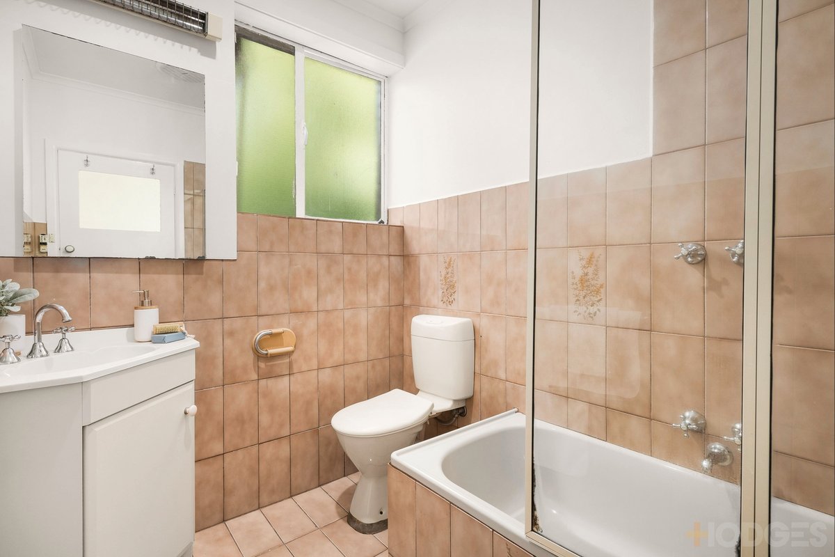 7 / 2 Rae Court Prahran - Residential for sale