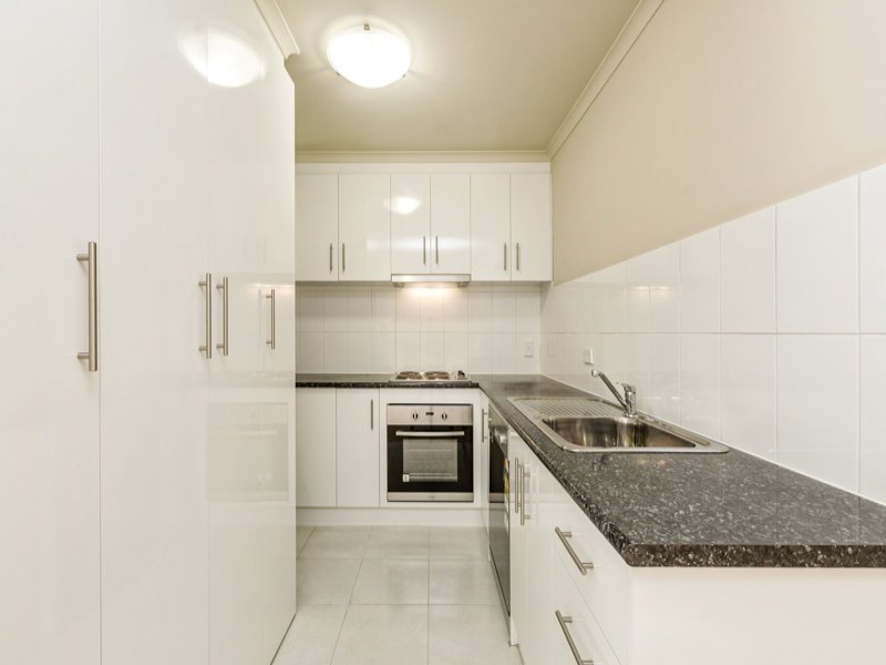 7 / 20 Bishop Street KINGSVILLE - Residential for sale