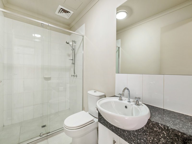 7 / 20 Bishop Street KINGSVILLE - Residential for sale