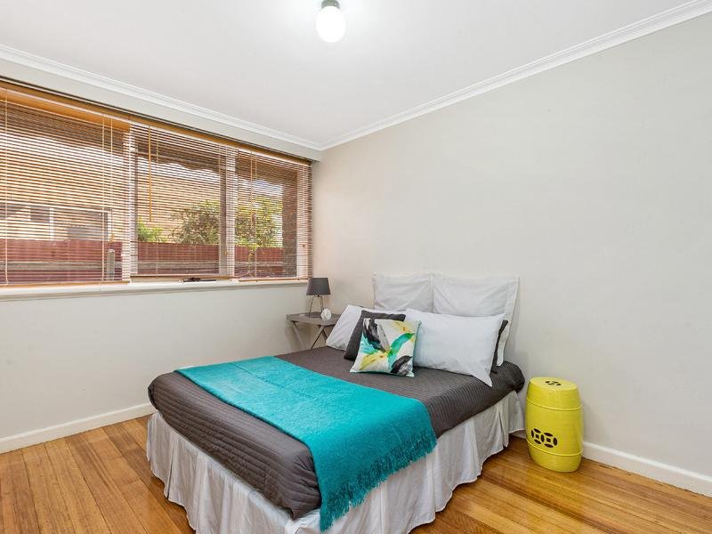 7 / 204 Ballarat Road FOOTSCRAY - Residential for sale