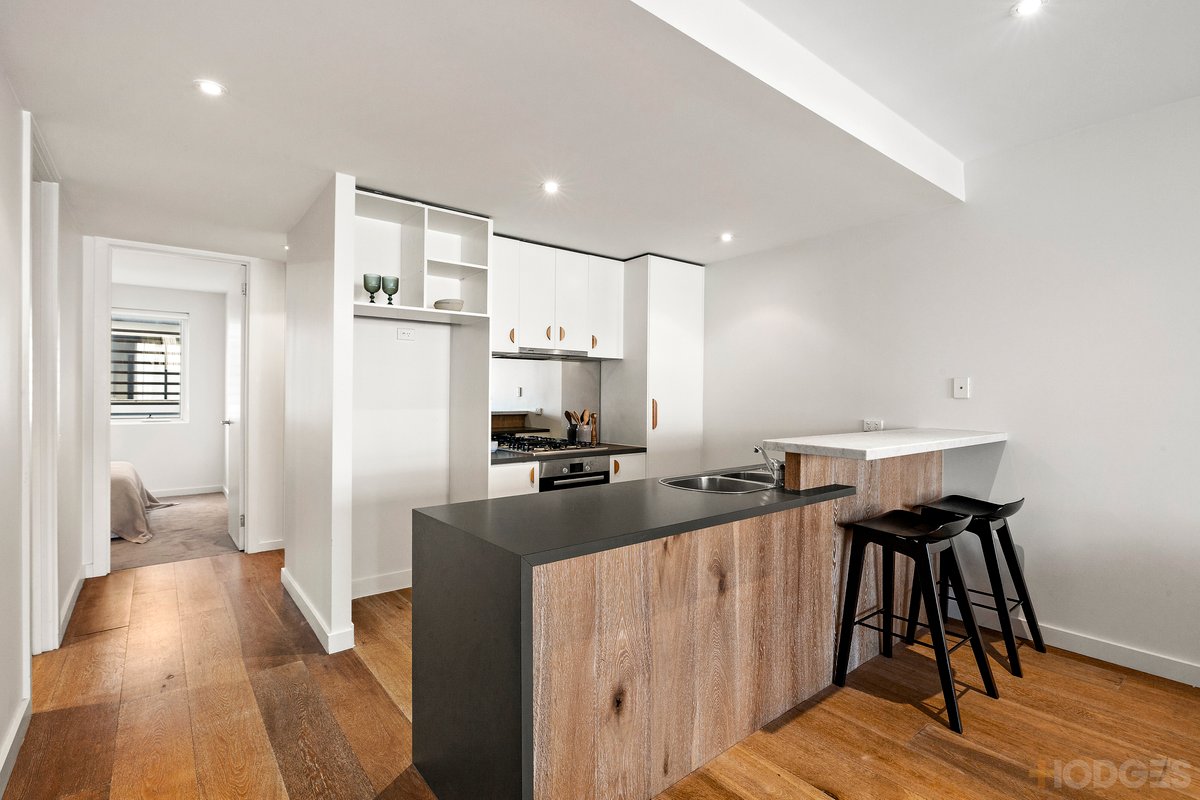 7 / 21-25 Macquarie Street Prahran - Residential for sale