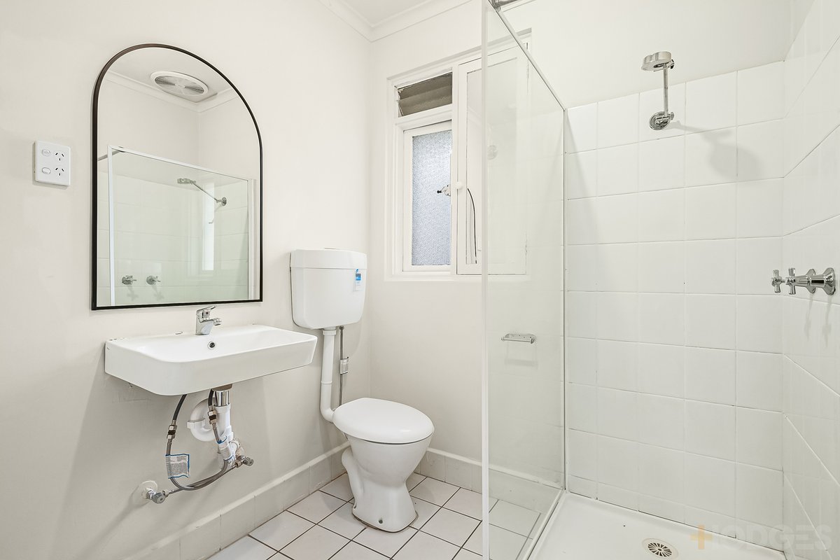 7 / 23 Carlisle Avenue Balaclava - Residential for sale