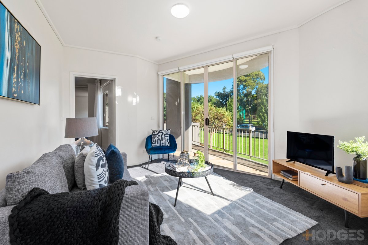 7 / 23 Queens Road Melbourne - Residential for sale
