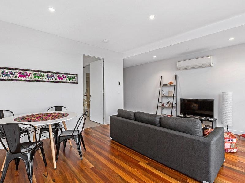 725 / 18 Albert Street FOOTSCRAY - Residential for sale