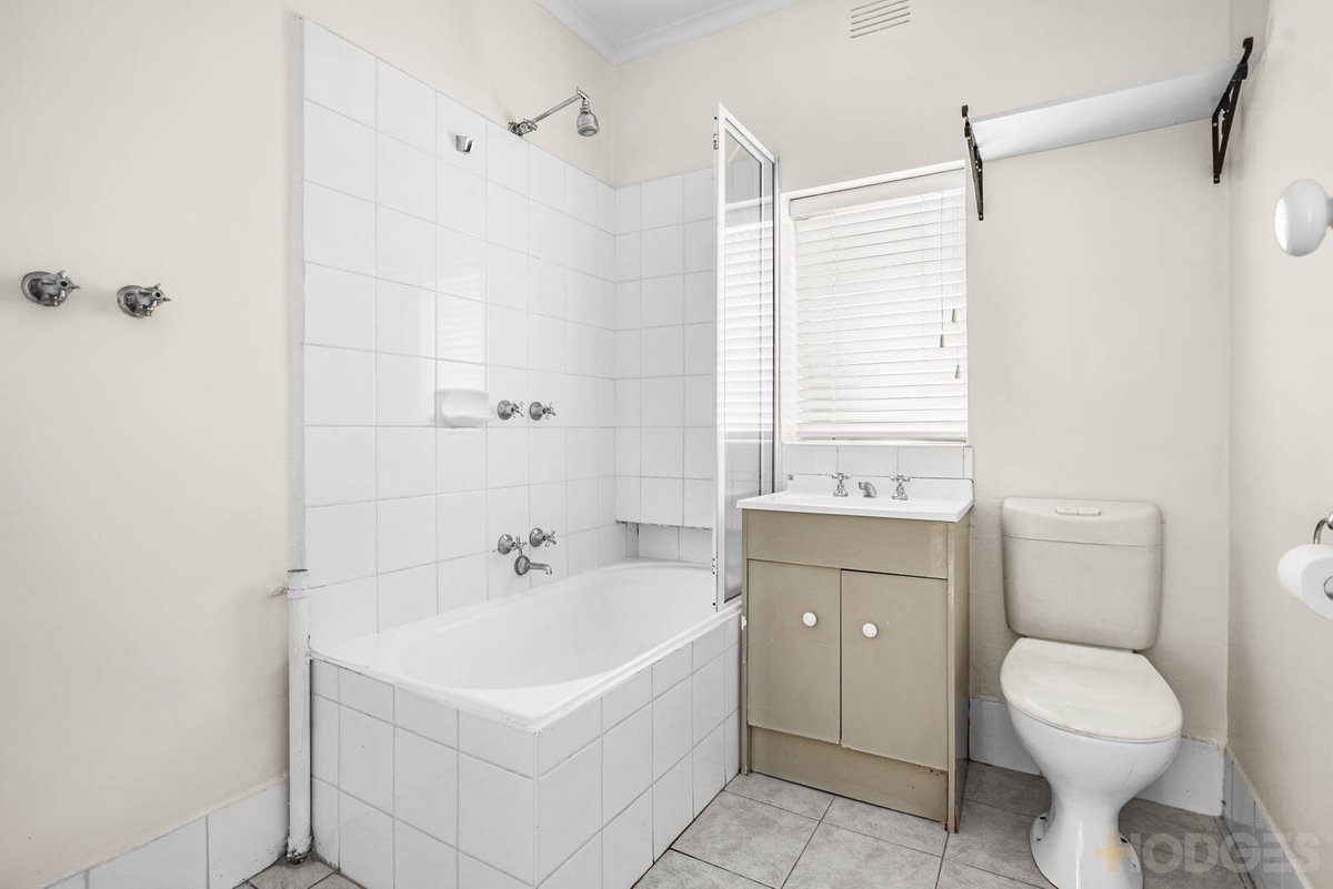 7 / 28 Warrigal Road Mentone - Residential for sale
