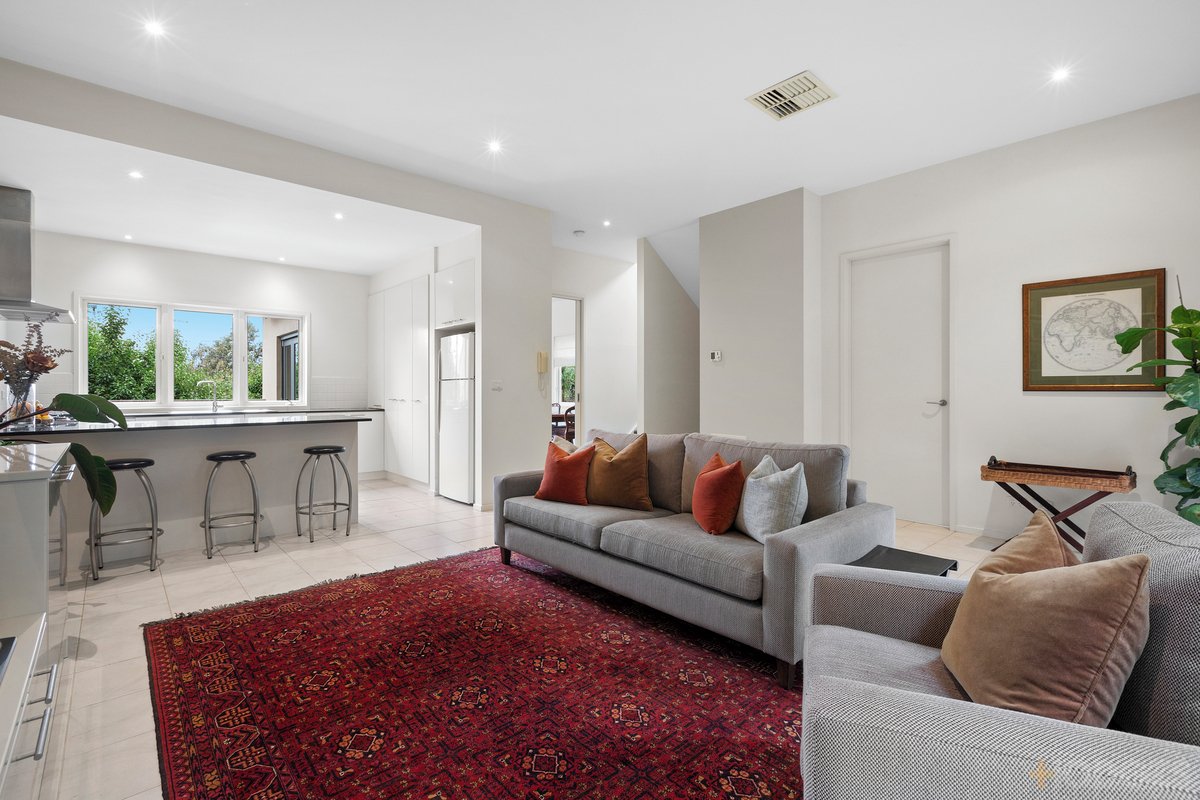 73 Haydens Road Beaumaris - Residential for lease