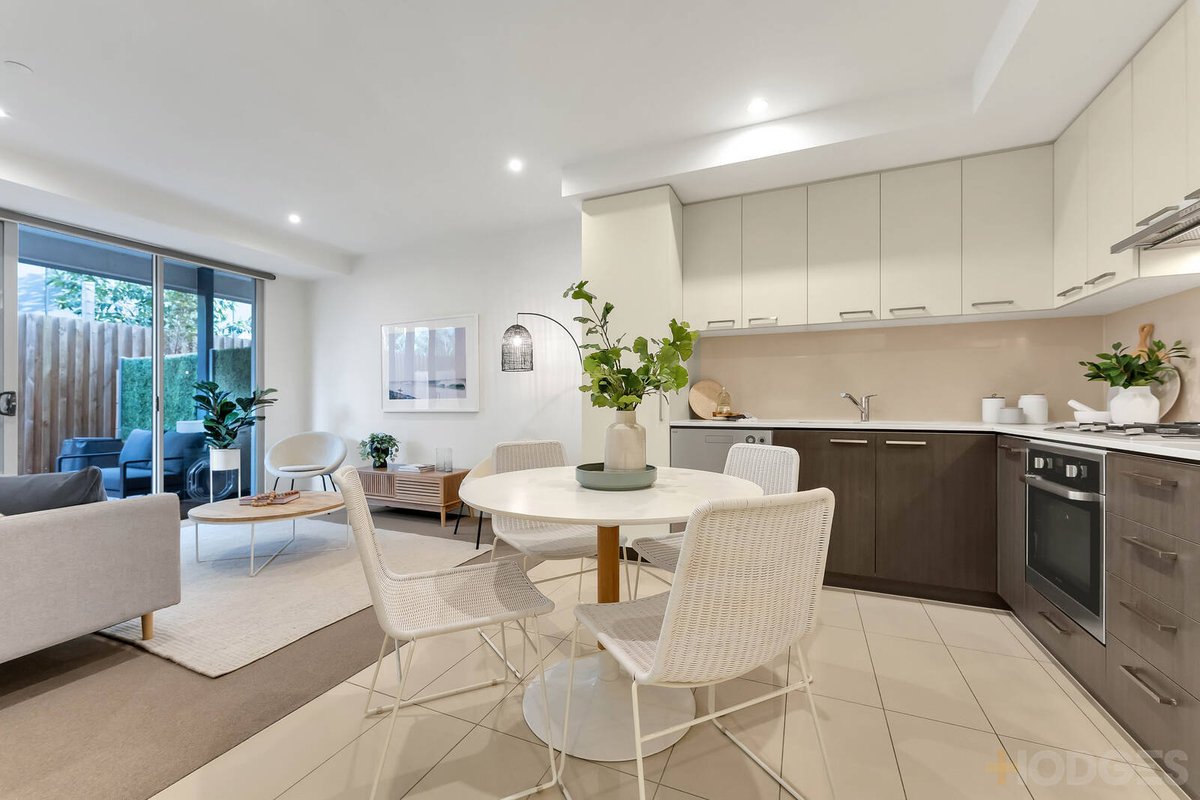 7 / 3 Sandbelt Close Heatherton - Residential for sale