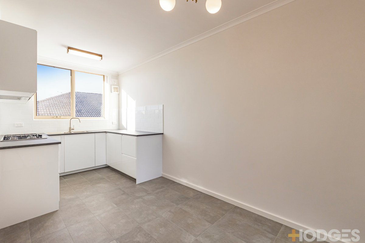 7 / 31 St Georges Road ELSTERNWICK - Residential for lease