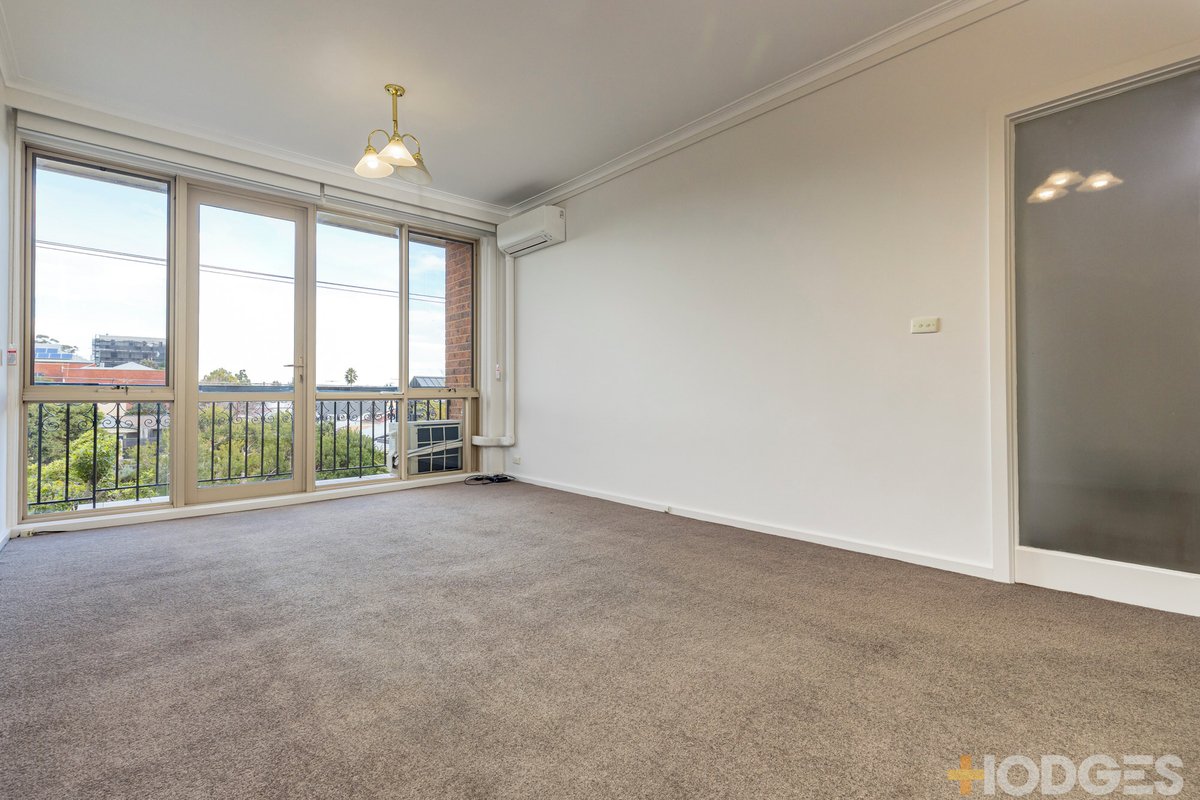 7 / 31 St Georges Road ELSTERNWICK - Residential for lease