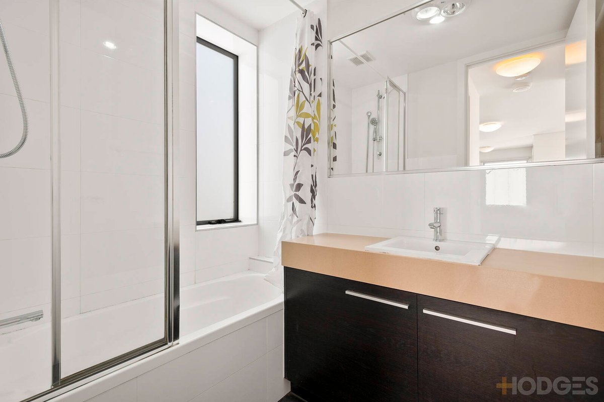 7 / 335 North Road Caulfield South - Residential for sale
