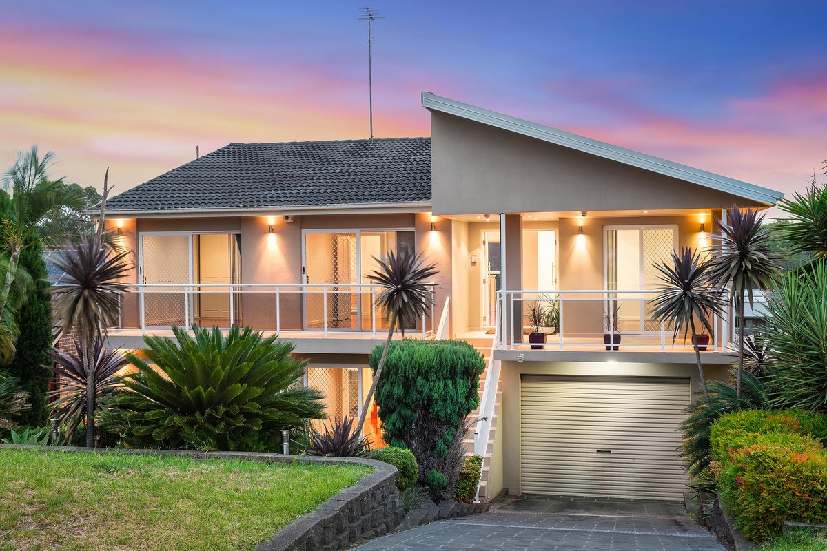 734 Henry Lawson Drive, PICNIC POINT NSW 2213