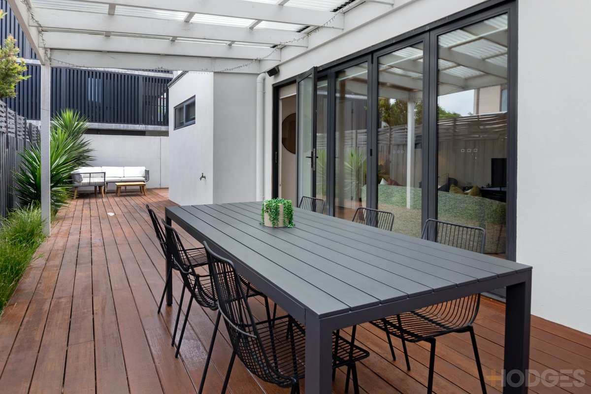 7 / 39 Mavho Street Bentleigh Vic 3204 - Residential for sale