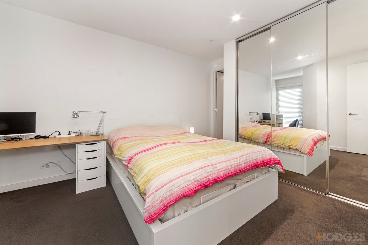 7 / 39 Nicholson Street Bentleigh - Residential for sale