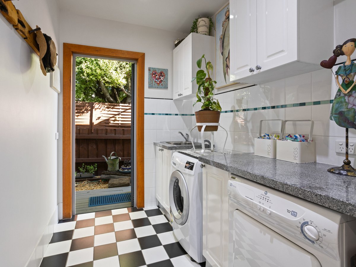 74 Preston Street RYE - Residential for sale