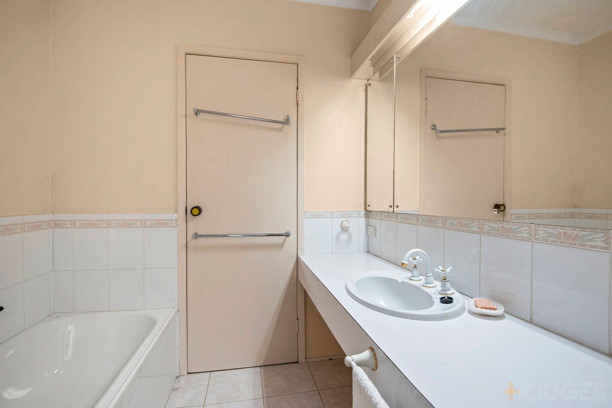 7 / 4 Raith Avenue Sandringham - Residential for sale