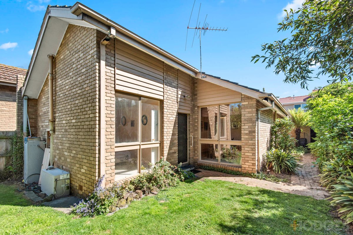 7 / 4 Raith Avenue Sandringham - Residential for sale