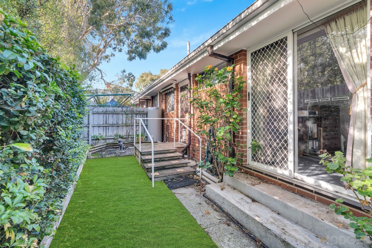7 / 41-43 Brownfield Street Mordialloc - Residential for sale