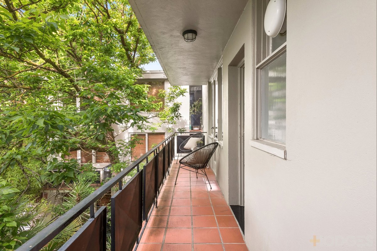 7 / 56 Chatsworth Road Prahran - Residential for sale