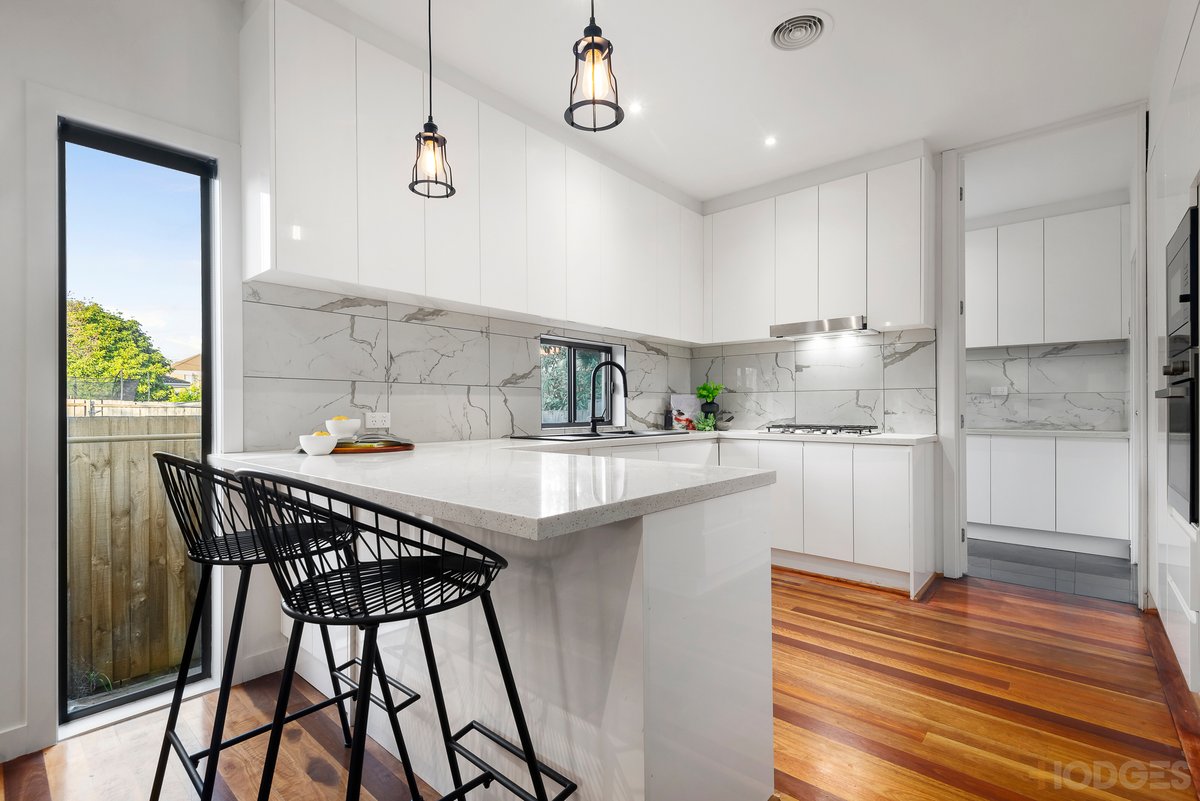 76 Earlsfield Road Hampton - Residential for sale