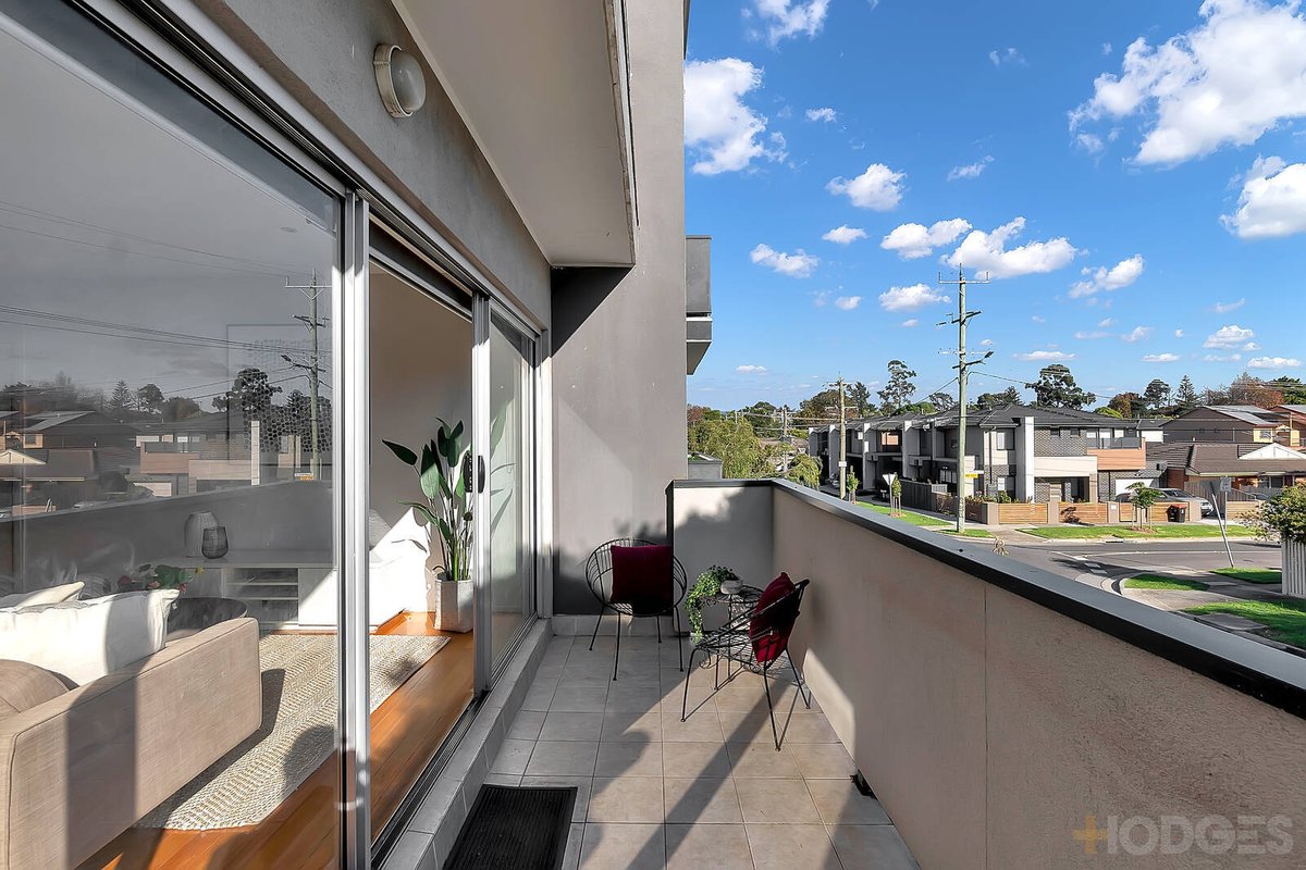 7 / 6 May Street Cheltenham - Residential for sale